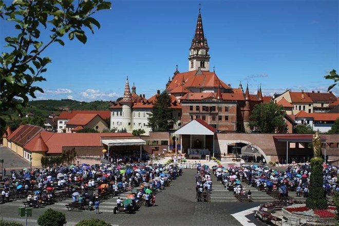 Varaždinski biskup predvodio zavjetno euharistijsko slavlje na Mariji Bistrici